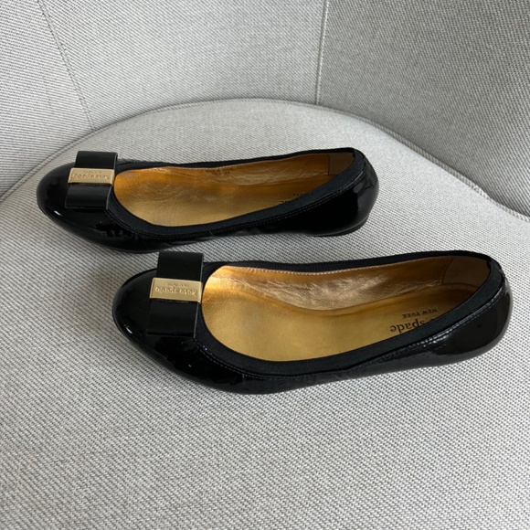 Kate Spade Bow Flat (like new) Size 8.5 - Picture 3 of 6